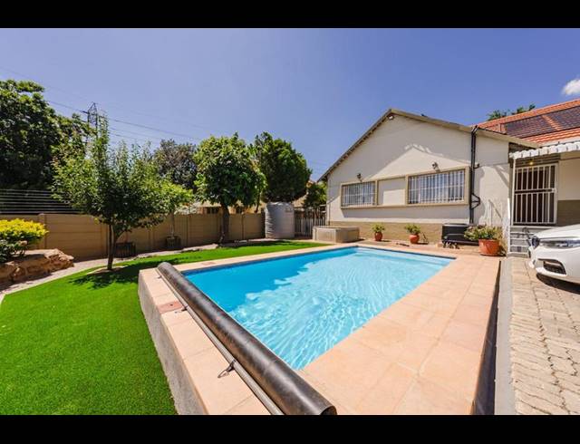 3 BEDROOM HOUSE FOR SALE IN LINMEYER